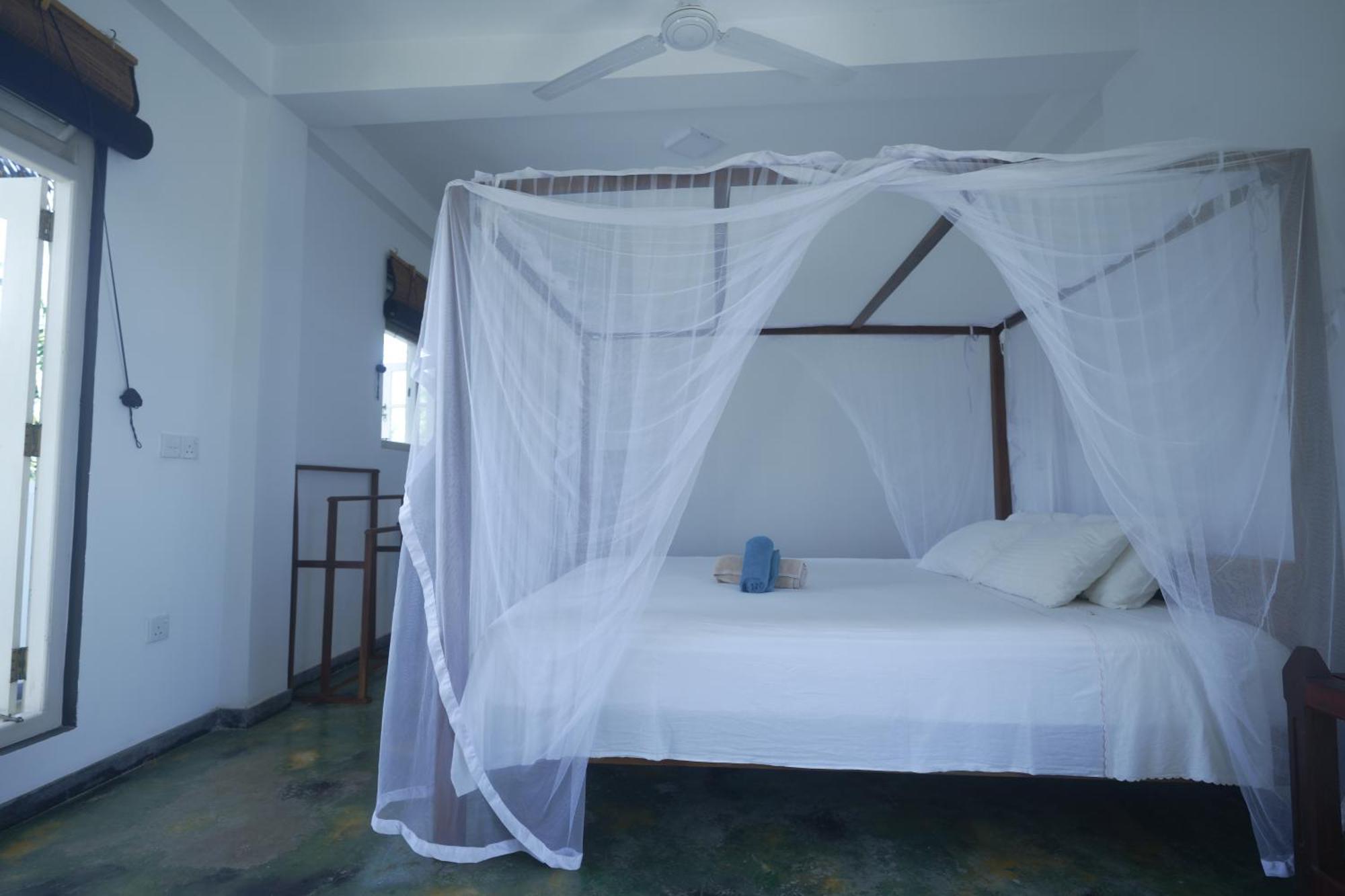 Casa Tharin Madiha Acomodação com café da manhã Matara Exterior foto