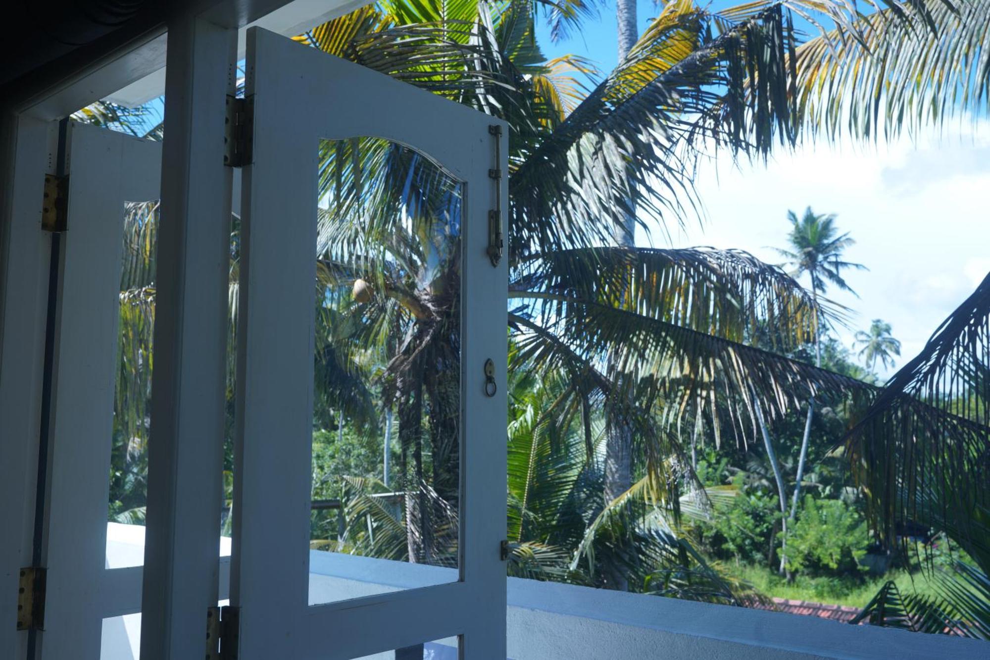 Casa Tharin Madiha Acomodação com café da manhã Matara Exterior foto