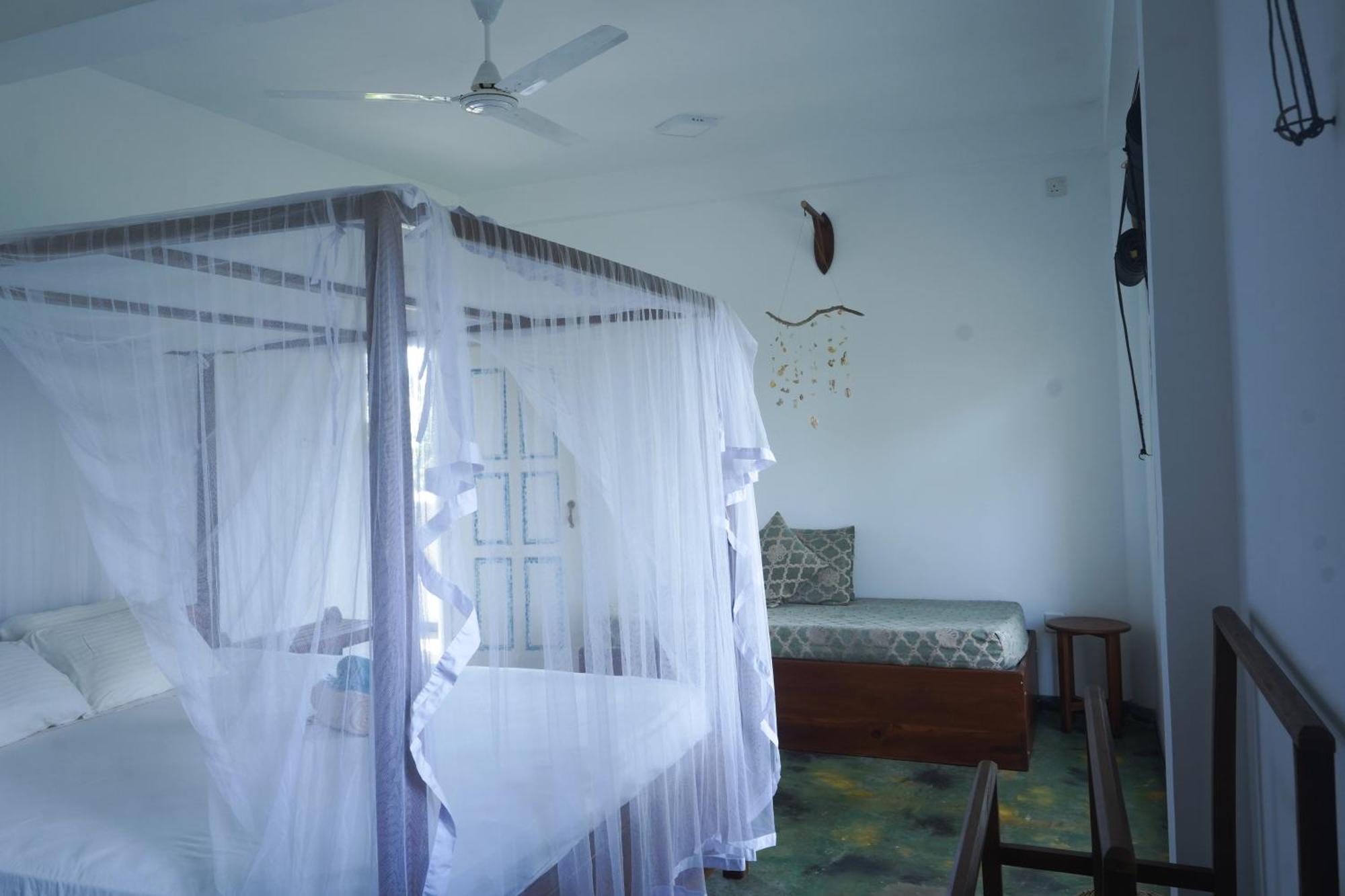 Casa Tharin Madiha Acomodação com café da manhã Matara Exterior foto